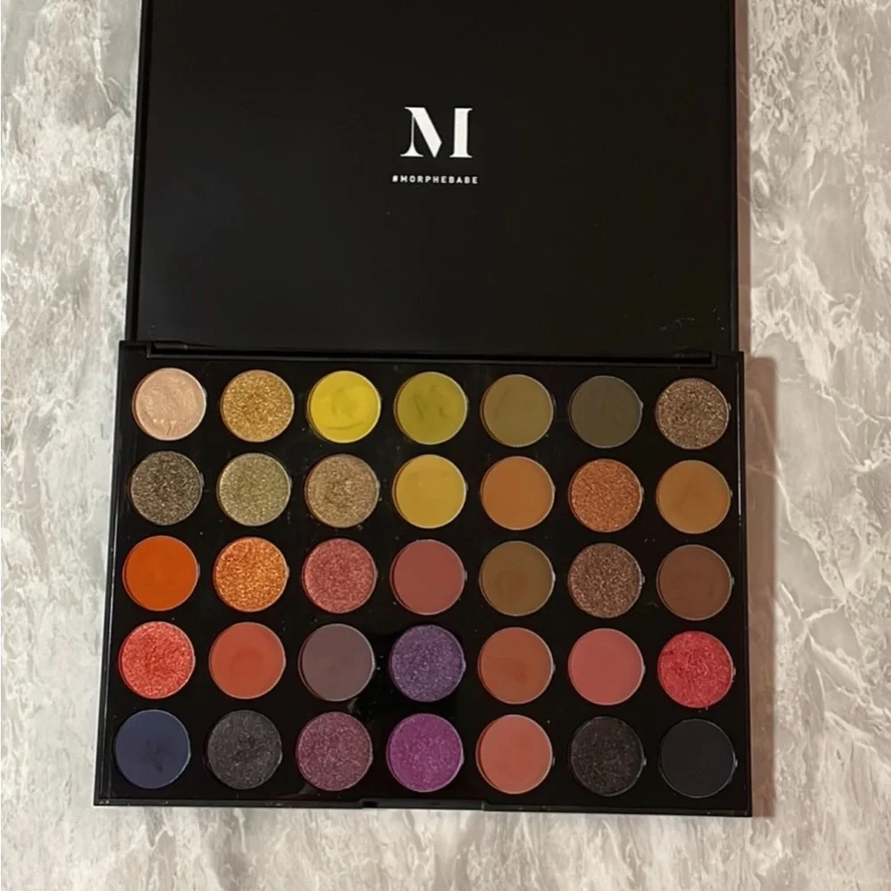 Morphe‎ Artistry Eyeshadow Palette 35M Boss Mood